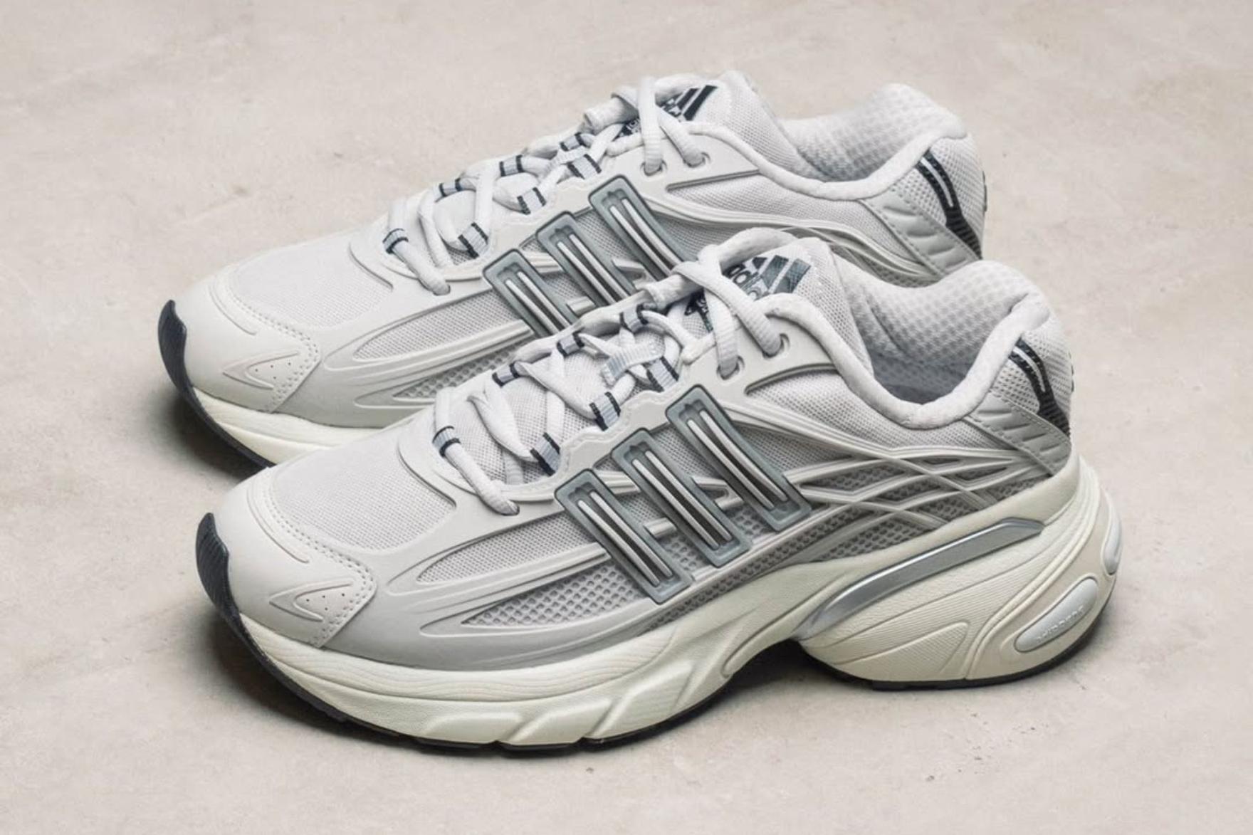 adidas adistar XLG 2.0 grey sneakers