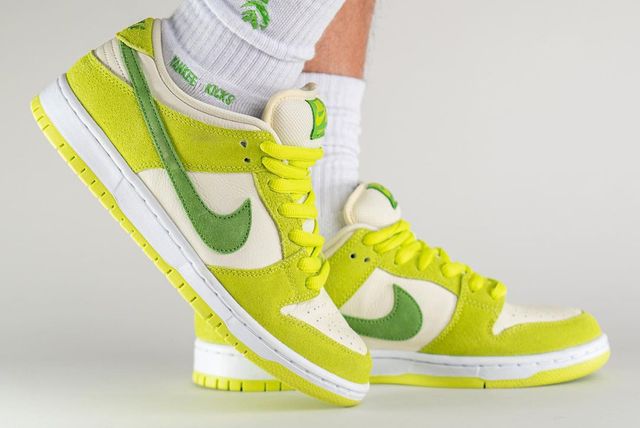 nike sb sour apple