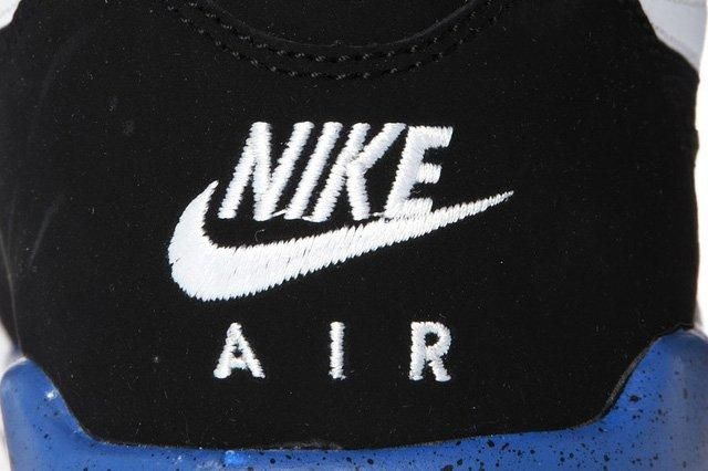 Nike Air Flight 89 Deep Royal Heel Detail