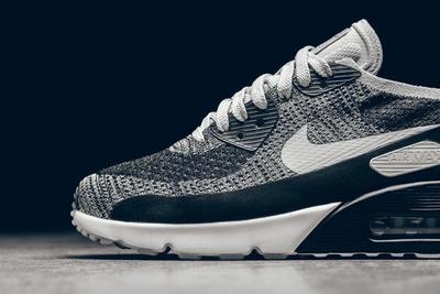 Nike Air Max 90 Ultra Flyknit Wolf Grey Pure Platinum 3