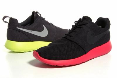 Nike Sportswear Roshe Run 01 1