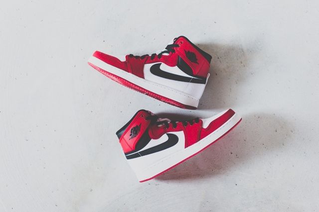 Air Jordan 1 Ko High Chicago 2