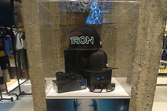 Tron Legacy Clot 08 1