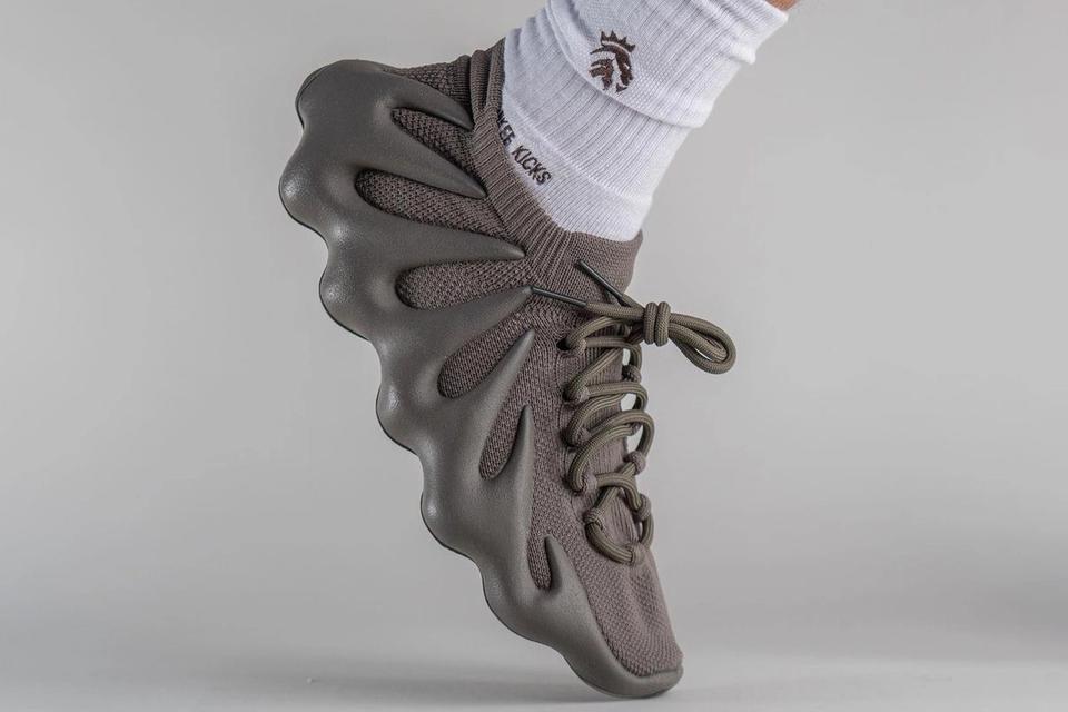 yeezy 490