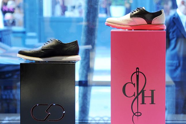 FRAGMENT DESIGN × COLE HAAN LUNARGRAND fragment design x Cole Haan LunarGrand Collection- SneakerFiles