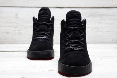 Lebron 12 Nsw Lifestyle Lights Out 03