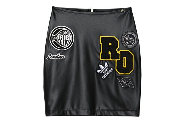 Adidas RITA ORA トラックジャケット OT 犬 ビーグル 黒 adidas Originals by Rita Ora Lookbook - nitrolicious.com