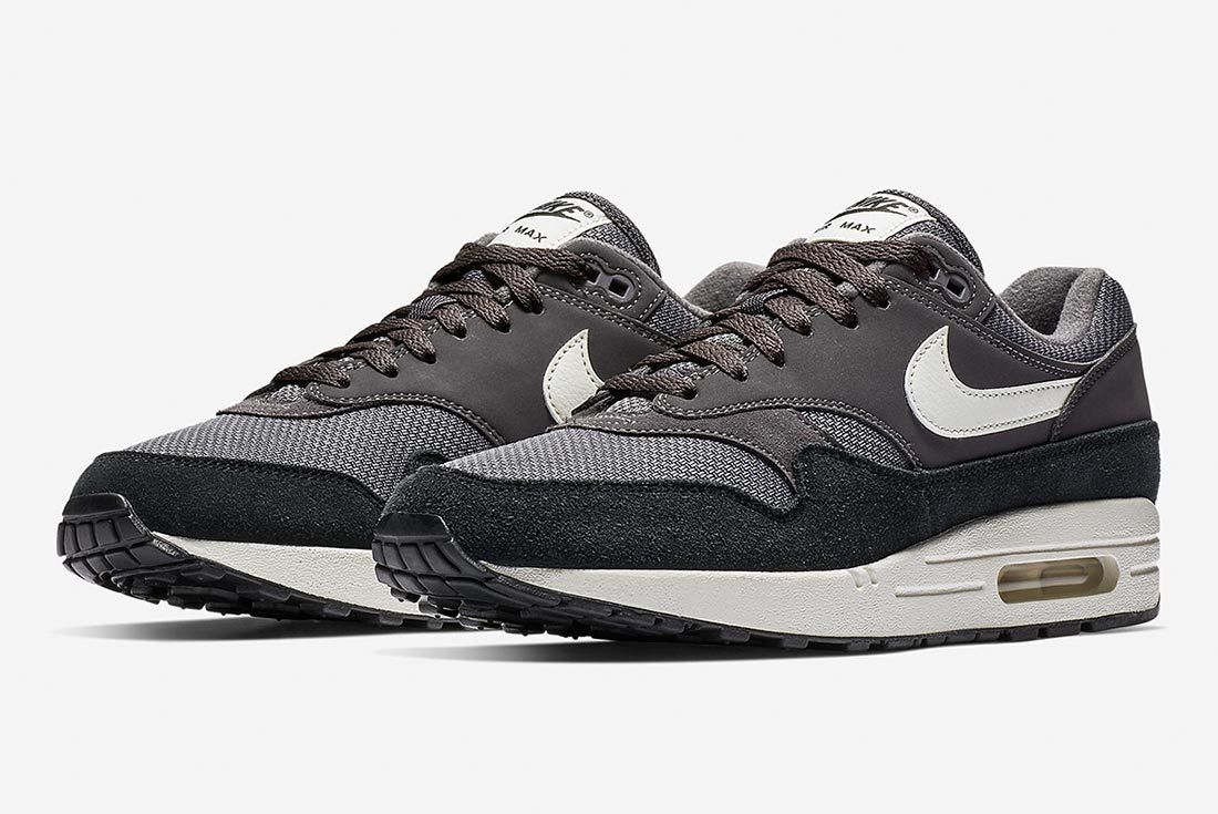 The Air Max 1 Takes a Trip to the Dark Side - Sneaker Freaker