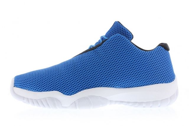 jordan future low blue