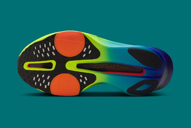 Challenge Your Speed and Distance With the New Alphafly 3 'Volt ...