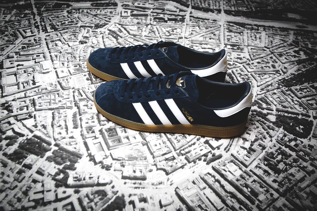 adidas munchen black silver