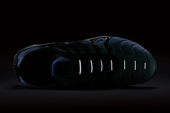Nike Vaormax Plus Hyper Blue 2
