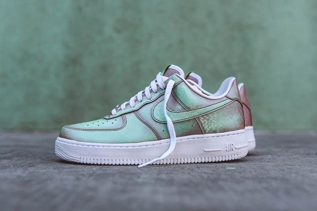 Nike Air Force 1 Low (Preserved Icons 