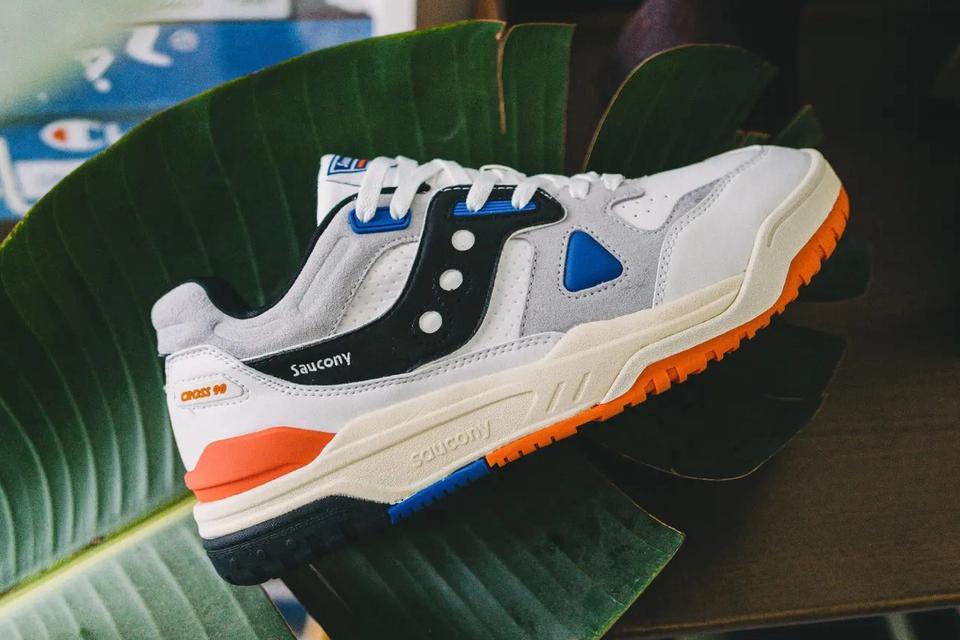 saucony flex