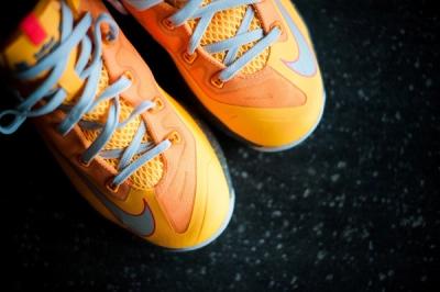 Nike Lebron 11 Low Atomic Mango Bump 2