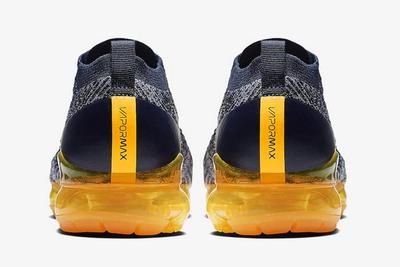 Nike Air Vapormax 3 Laser Orange Heels