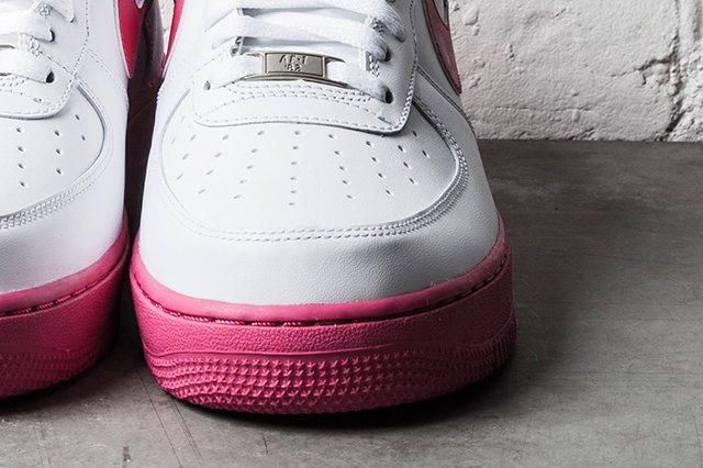 Nike air fashion force pink sole