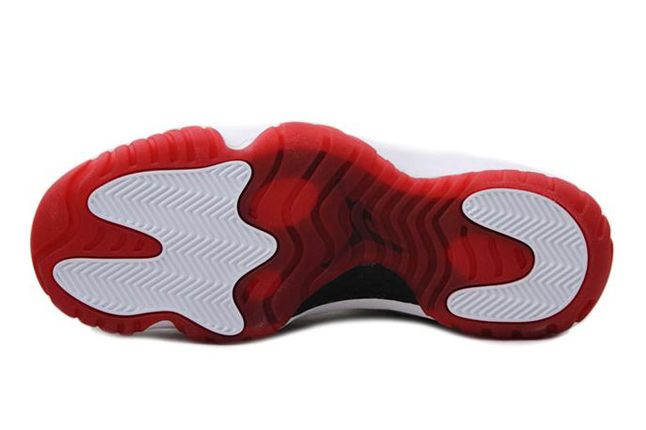 Air Jordan 11 Low White Red 07 1
