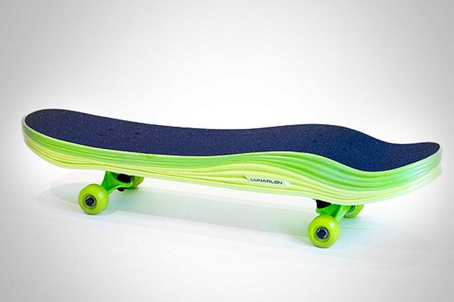 Lunarlon Skateboard 1