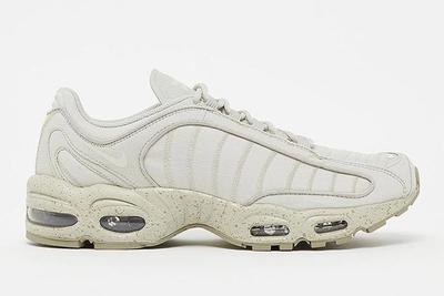 Nike Air Max Tailwind Iv Bv1357 200 Lateral Side Shot