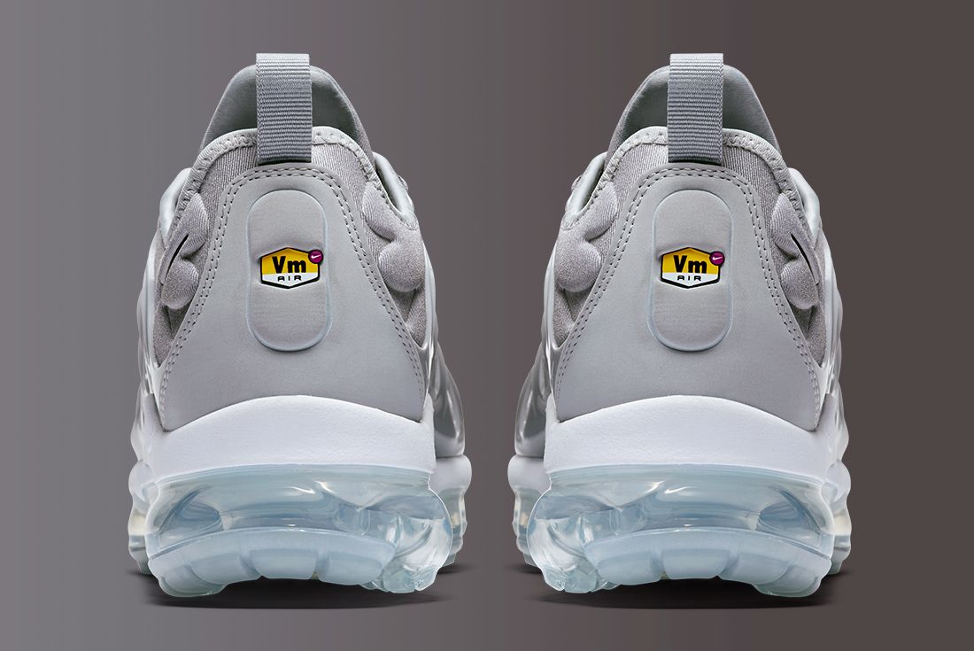 Nike Air Vapormax Plus 14
