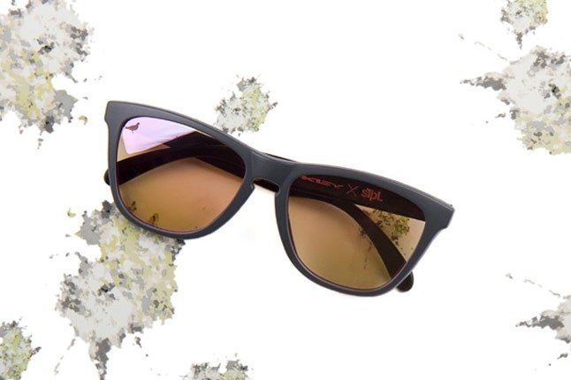 Staple Oakley Frogskin 9110 1