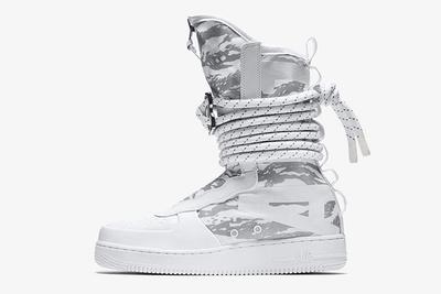 Nike Winter Whites Pack