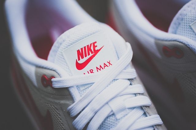 Nike Air Max 1 Lunar OG Releases