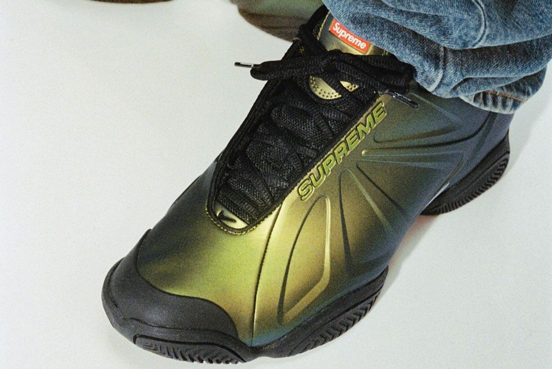 Supreme x Nike Goadome Boots Red & Black Release