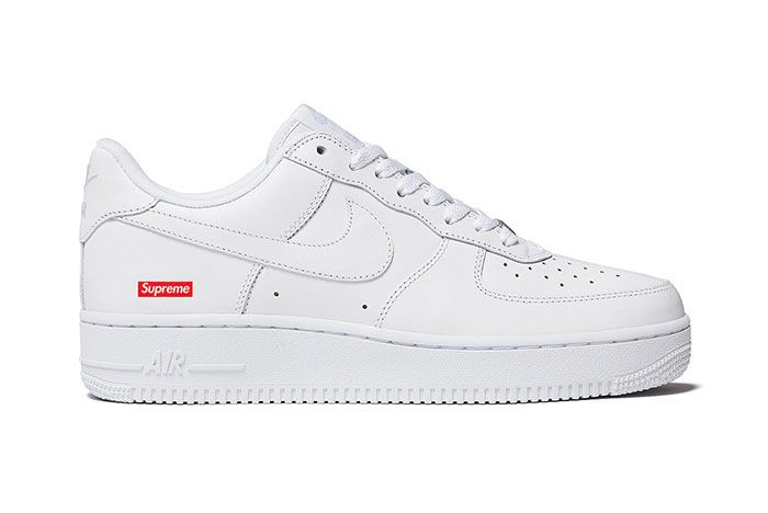 Supreme Nike Air Force 1 Lateral Side Shot