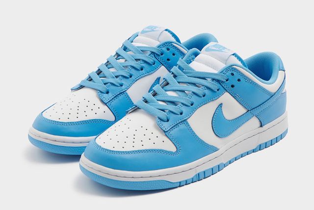 different color nike dunks