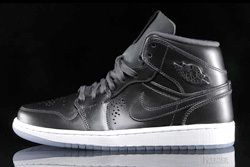 Air Jordan 1 Nouveau Black Ice Thumb