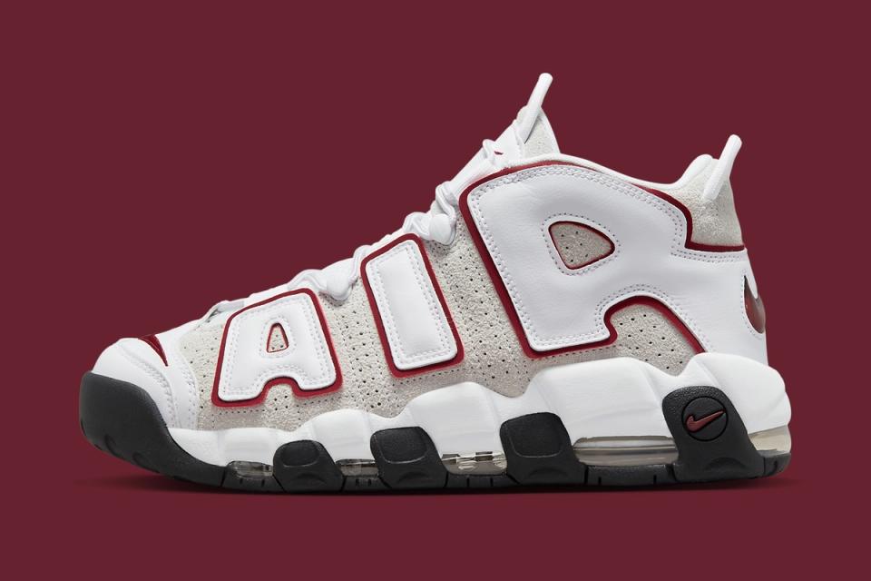 uptown nike shoes