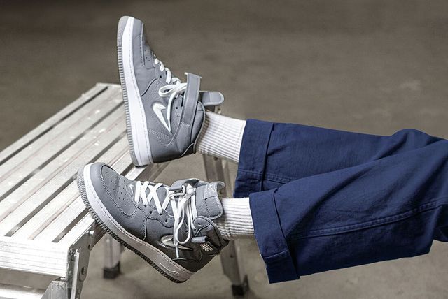 adidas jeans trainers white