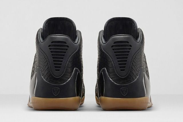 Nike Kobe 9 Ext Black Black 2