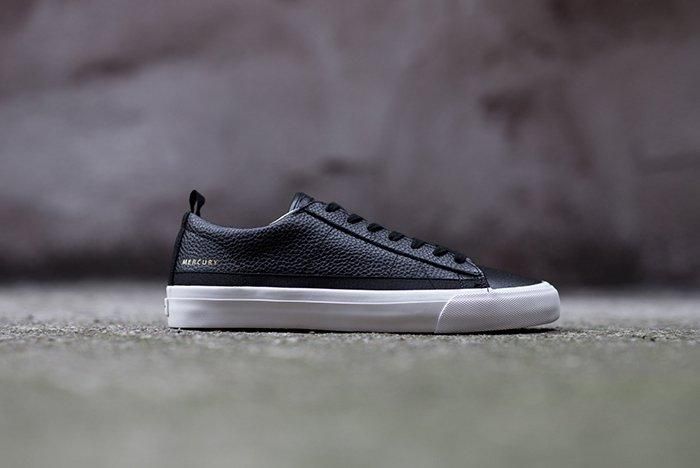 Mercury Low Black 01