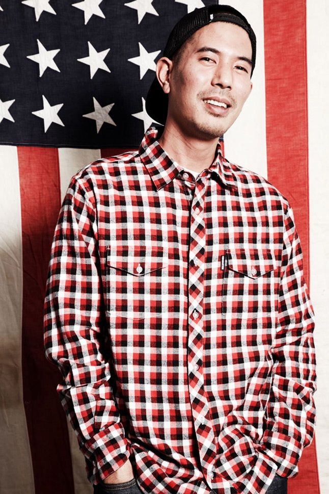 In4Mation 2009 Holiday Lookbook 8 1