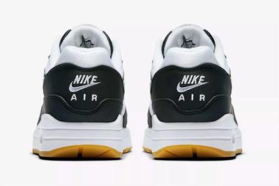 Nike Air Max 1 Black White Gum 4