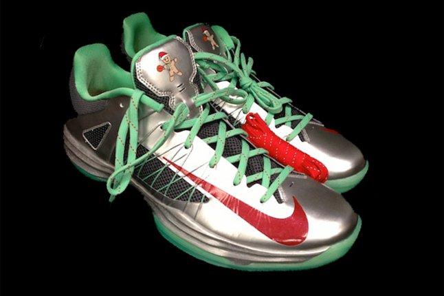 Nike 2012 Hyperdunk Low Gingerbread Pair 1