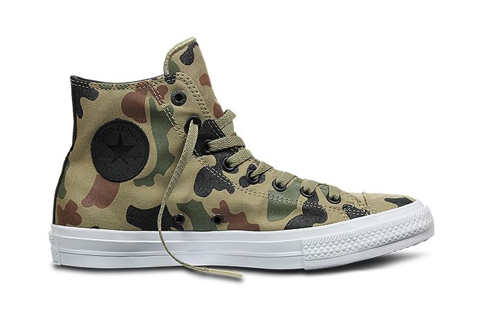 chuck taylor camouflage