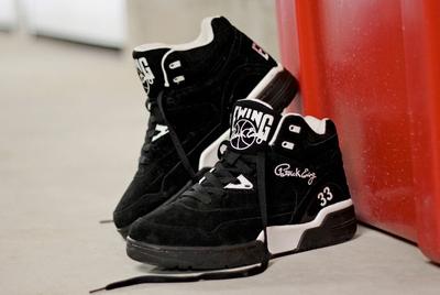 Ewing Athletics Guard Fall Delivery 10