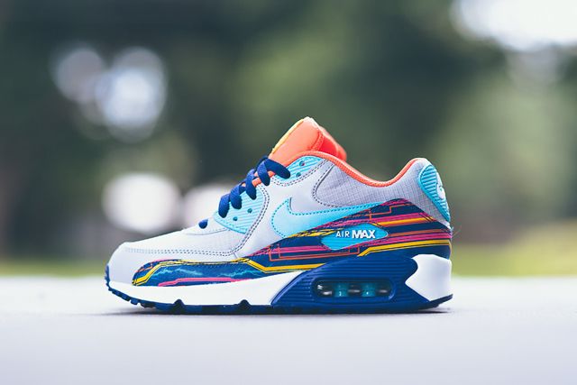Nike Air Max 90 Gs (Wolf Grey/Clearwater/Gold) - Releases