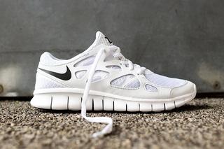 all white free runs 5.0