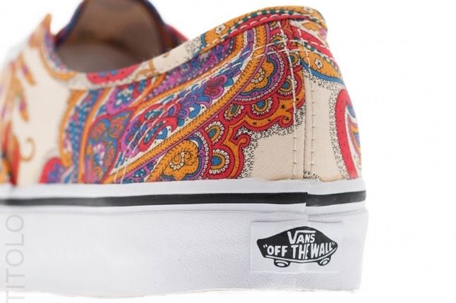 【新品・未使用】VANS ERA LIBERTY PAISLEY 27cm Vans Era Vans X Liberty Art Fabrics Vans Women Size Red/Blue