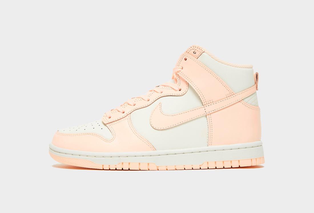 The Nike Dunk High Crops Up in ‘Crimson Tint’