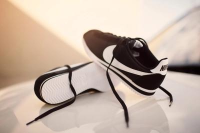 Nike Cortez Nylon Black White 2