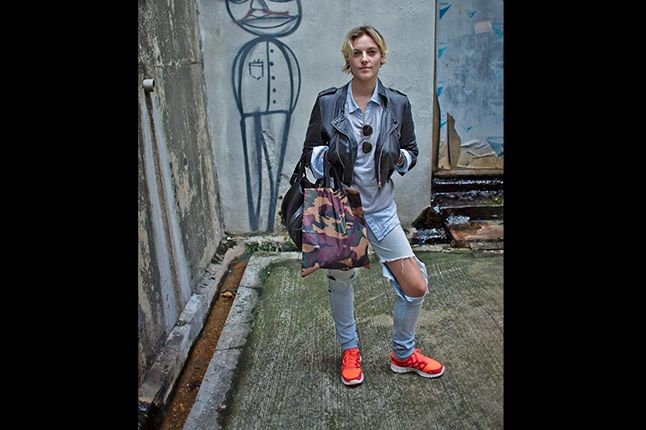 Hong Kong Sneaker Snaps Orange Sneaks In Street 1