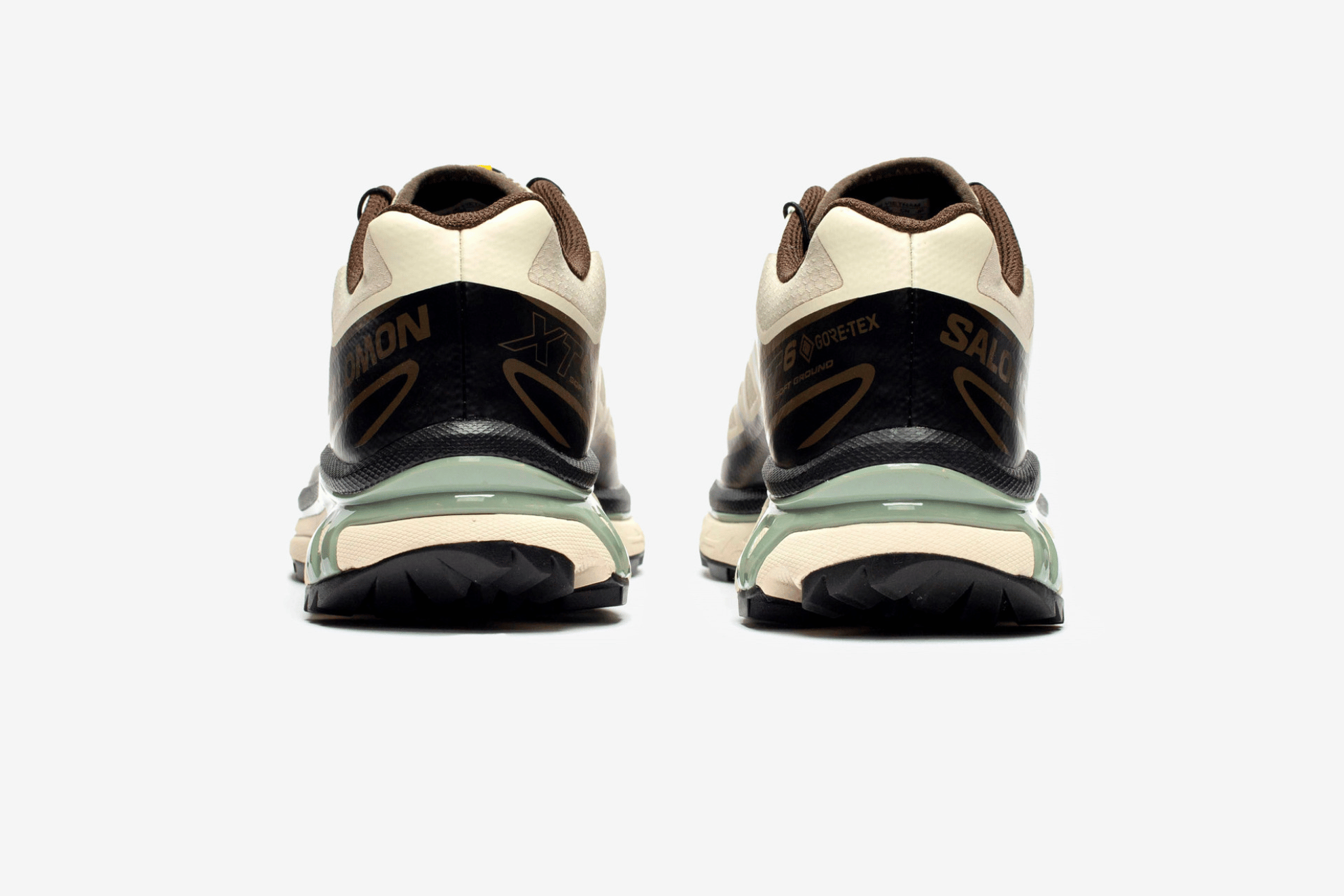 Sneakersnstuff Gear Up a GORE-TEX Salomon XT-6 - Releases