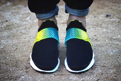 Nike Id Sock Dart Gradient Neon Fade Strap 2