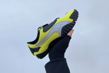 Puma mostro cyan sales